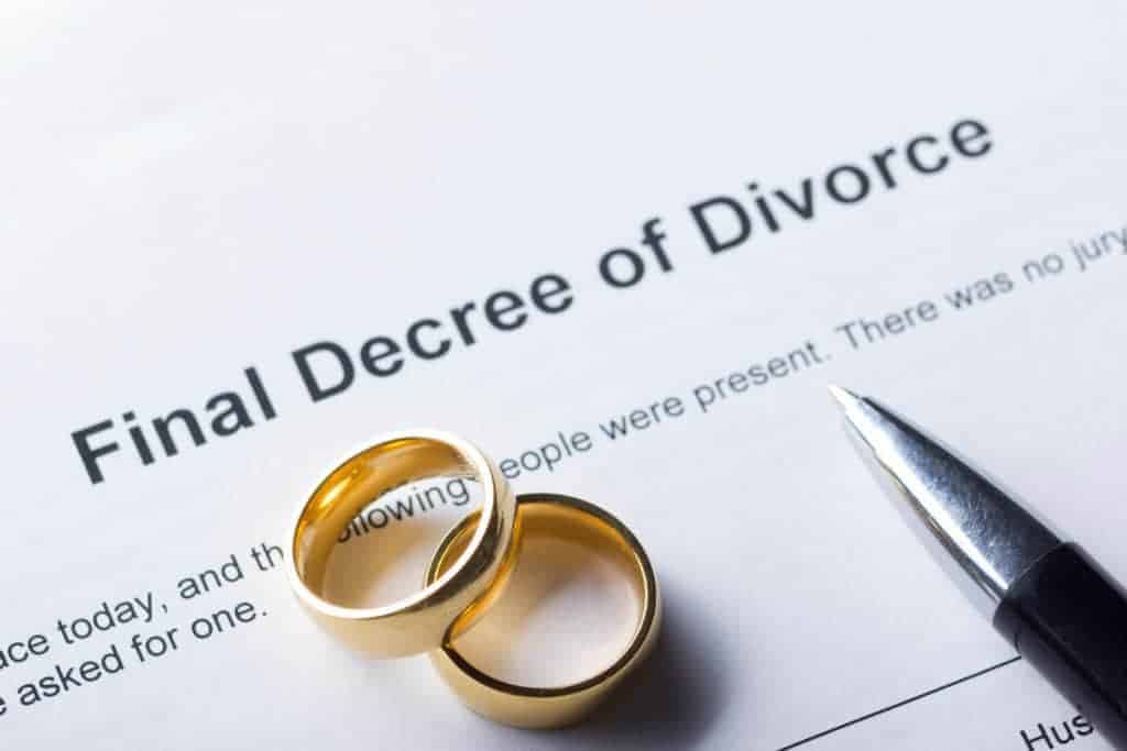 Divorce Decree Vs. Divorce Certificate—what’s The Difference?