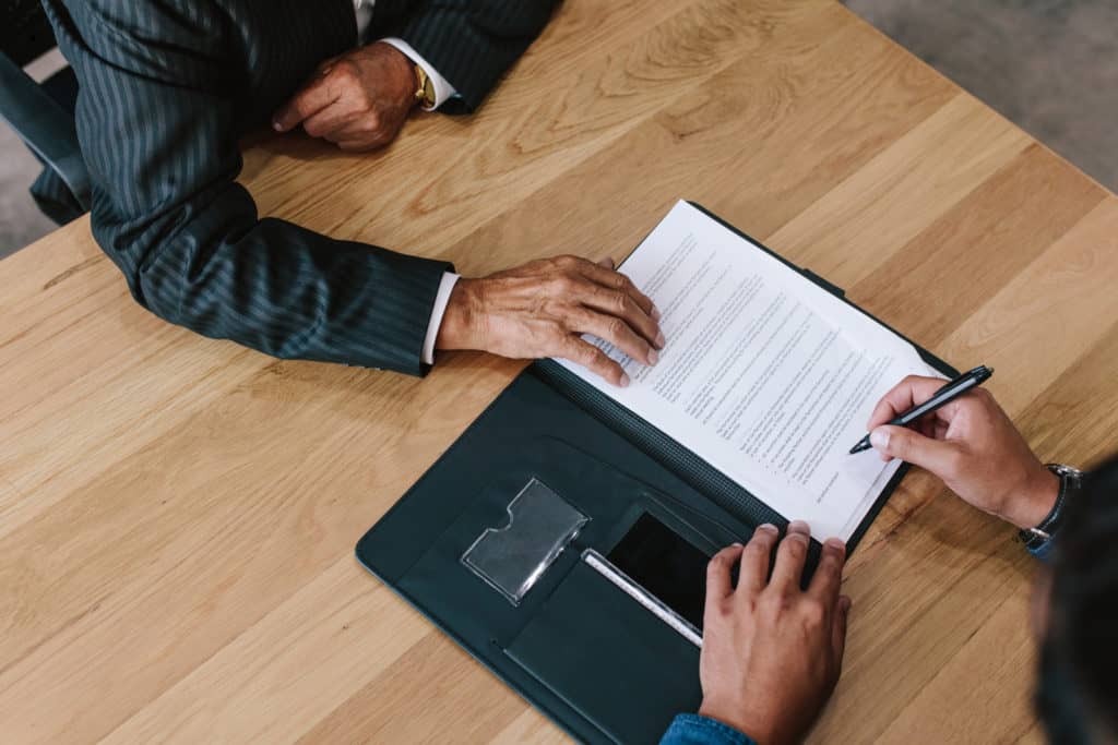 6 Tips For Creating A Professional Business Contract